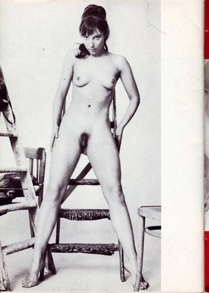 vintage nude women flashing