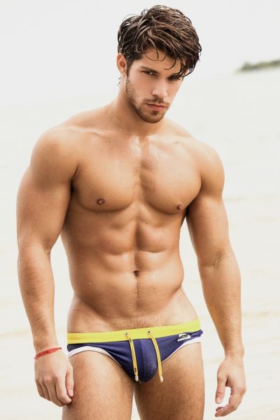 sexy shirtless hot guy
