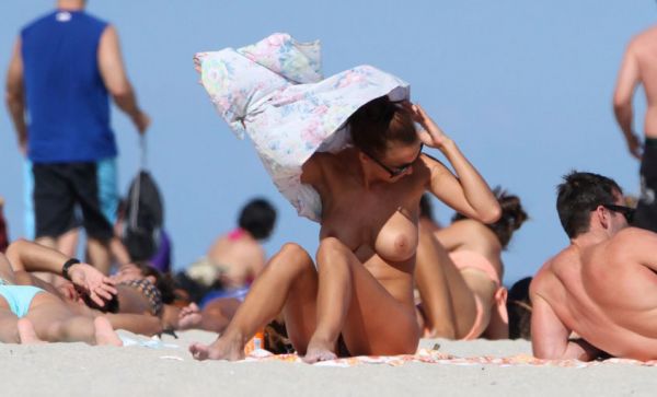 having sex at nude beach