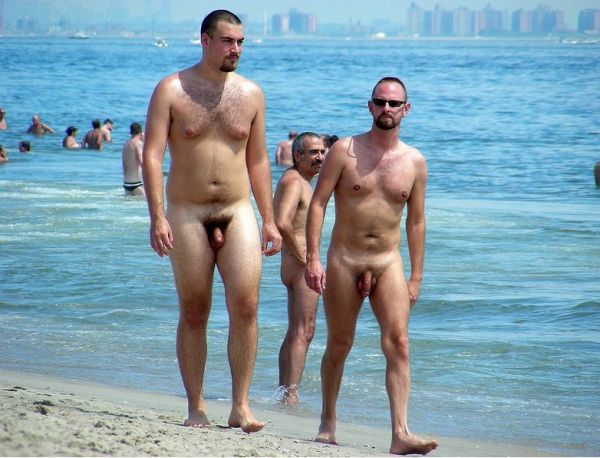 sexy guy nude beach
