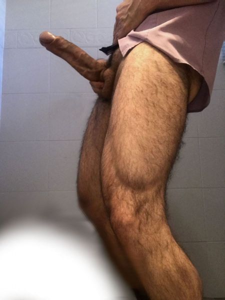 straight hairy man booty