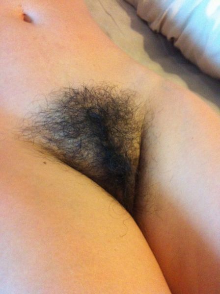 beautiful shaved pussy solo