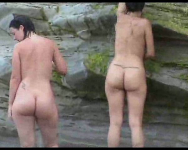 hot nude beach booty
