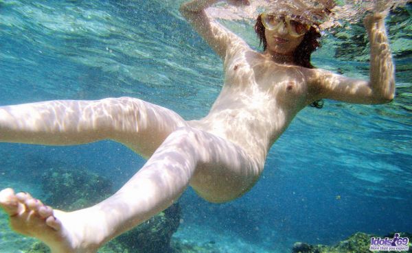 underwater photography nude art