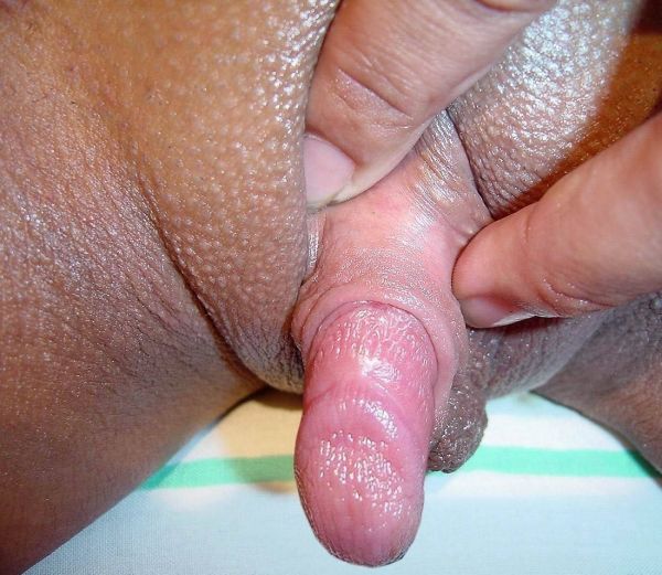 female clitoris massage