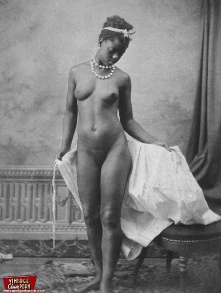 nude women vintage