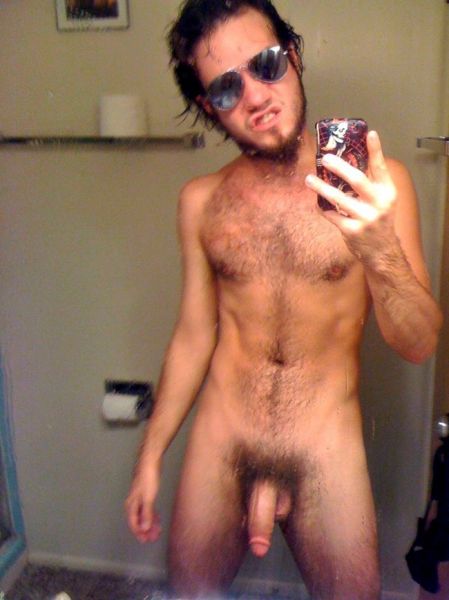 amateur hairy nude man