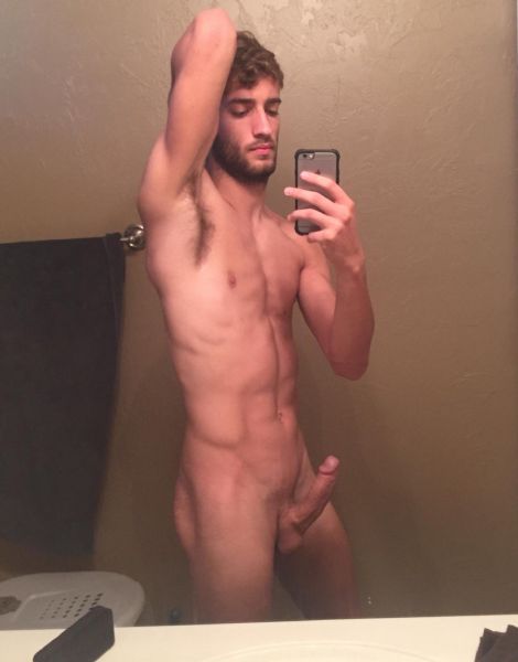 mature male nude selfies