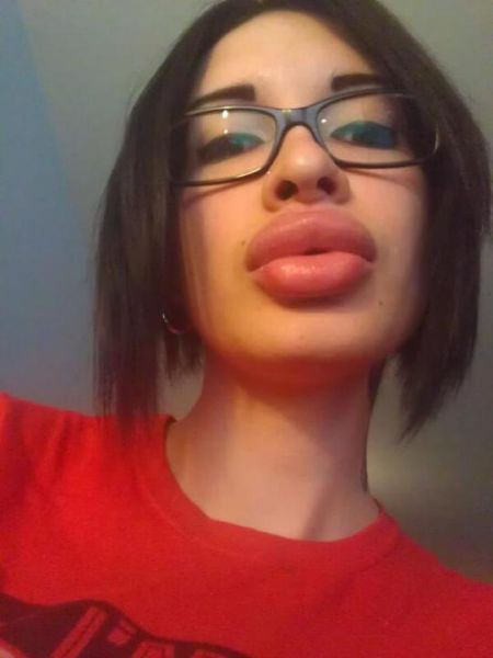 huge orgasm lips