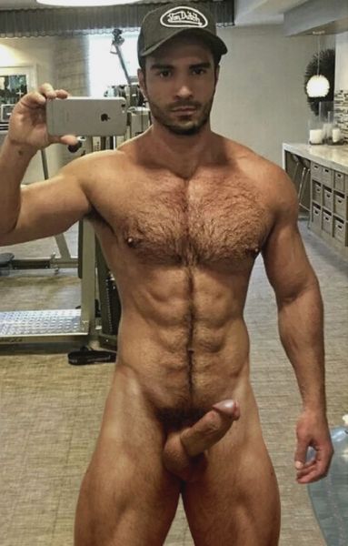 hairy muscle nude