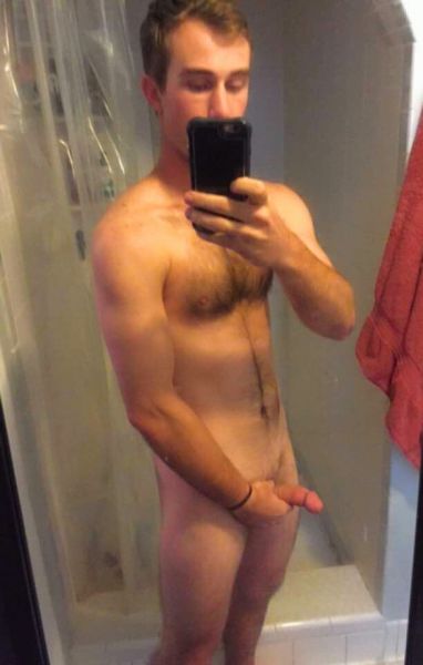 sexy guy big cock selfie