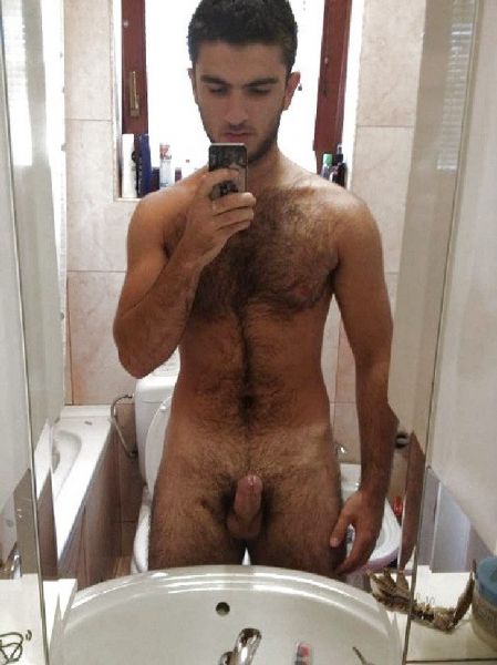 naked mature man nude selfie