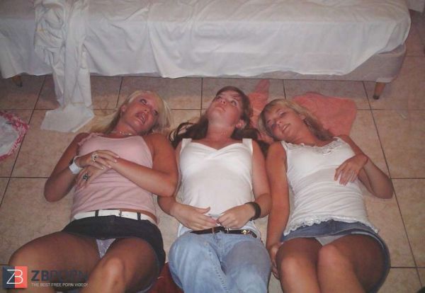 group nudity flashing