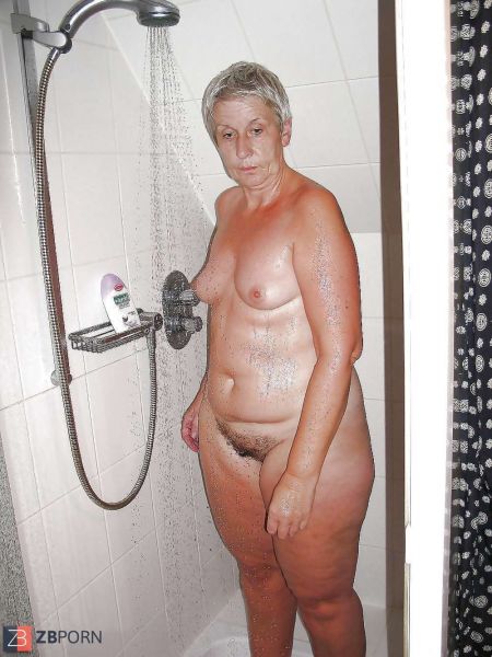 curvy mature nude women shower