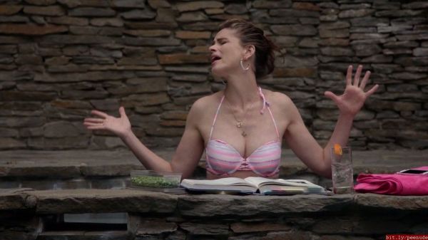 amanda peet togetherness scene