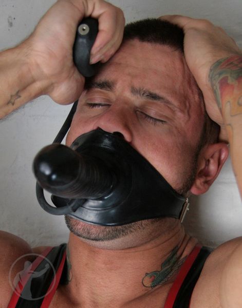 inflatable mouth harness