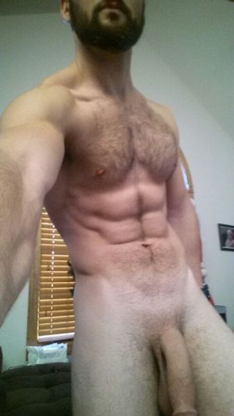 hairy straight guy selfie