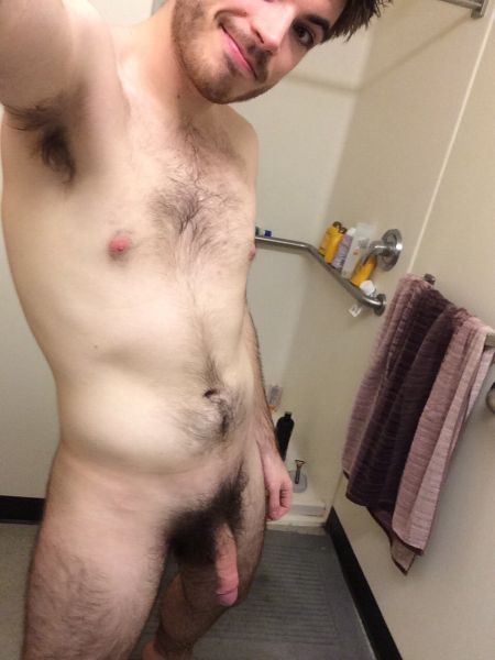 hairy milf nude selfies