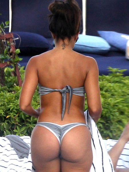 hot brunette thong ass