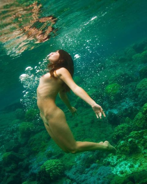 underwater nudity