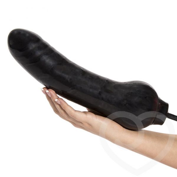 huge anal dildo gaping
