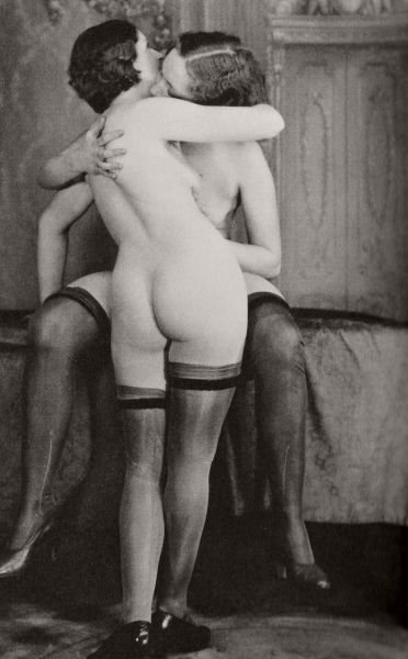 vintage nude women erotica