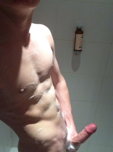booty nude selfie shower