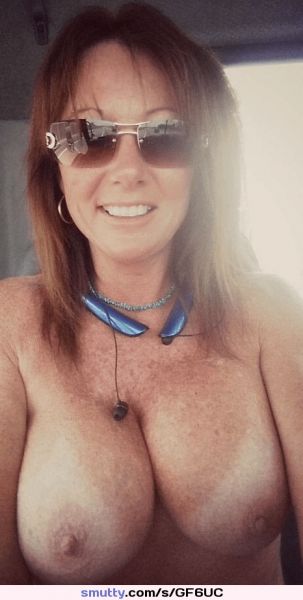 mature labia