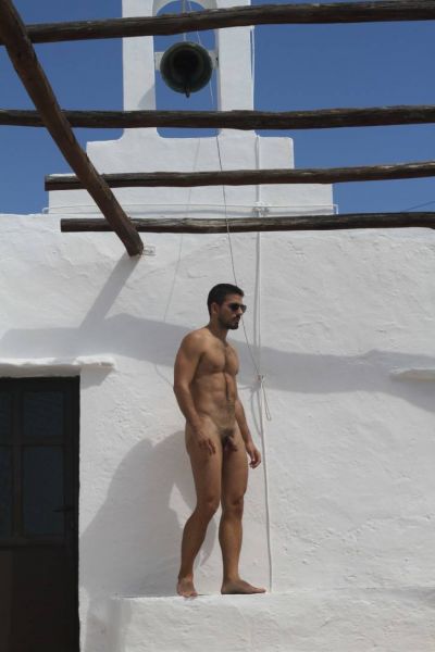 hot hairy guy nude beach