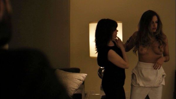 girlfriends cast riley keough