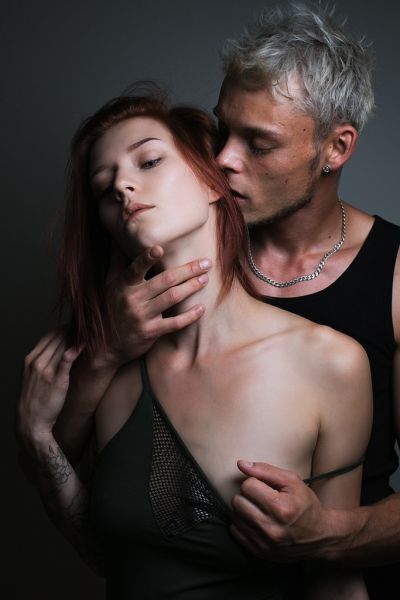 romantic nude couples photography