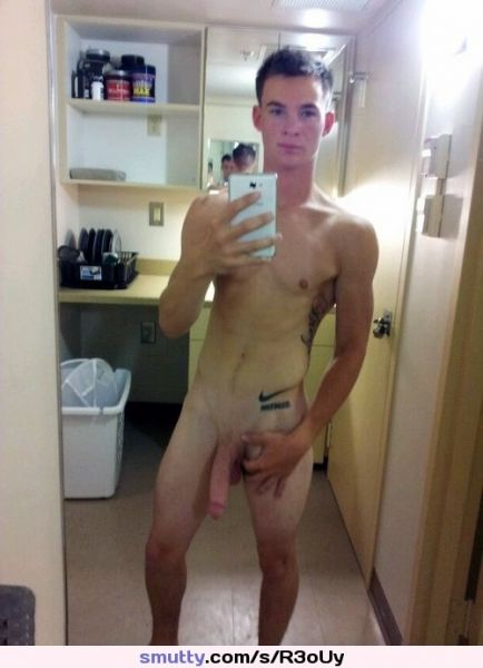 free gay men nude