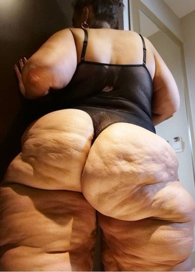 huge mature bbw big ass