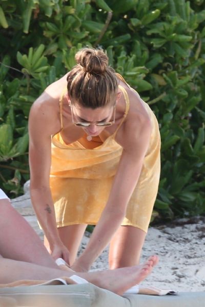 best beach tits