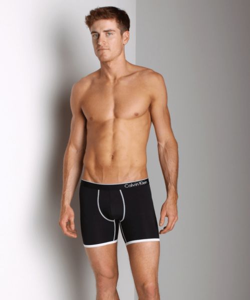 trying to wear briefs again