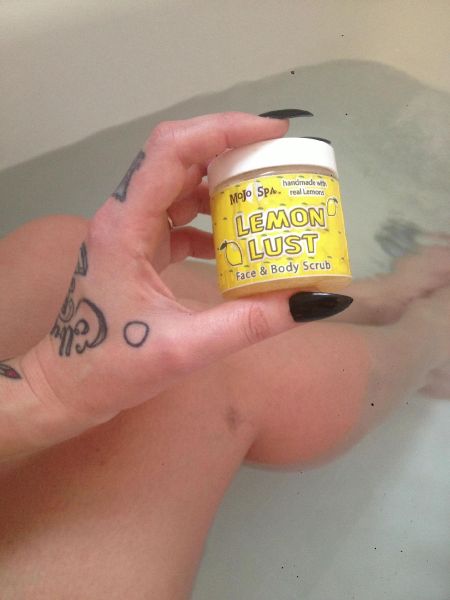 danielle colby c
