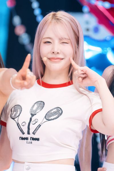 sunny snsd outfits