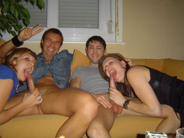 nude amateur pussy flashing gif
