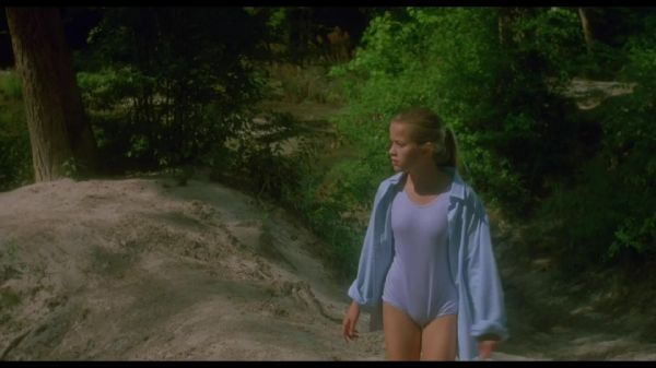 reese witherspoon hottest legs