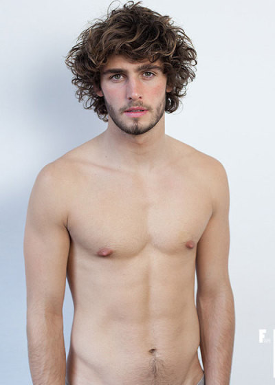 abercrombie and fitch male model workout