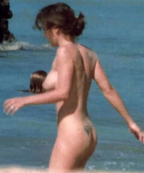 alyssa milano ghostbusters