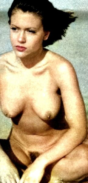 alyssa milano figure