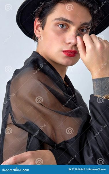vintage androgynous