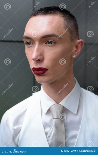 androgynous boi fashion