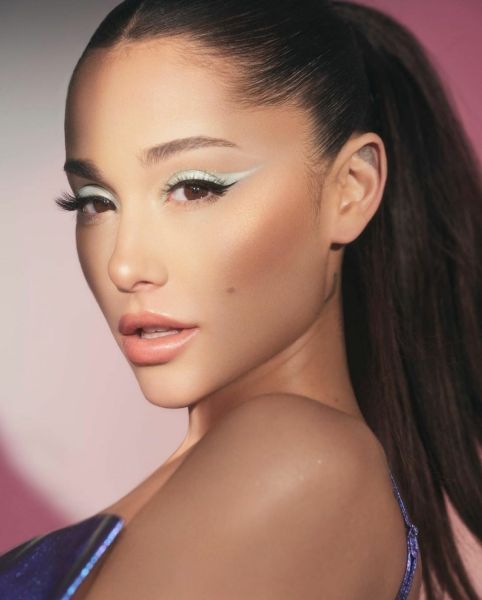 more ariana grande
