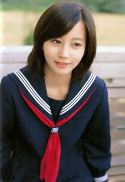 korean girl red aesthetic
