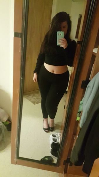 hot babe selfie