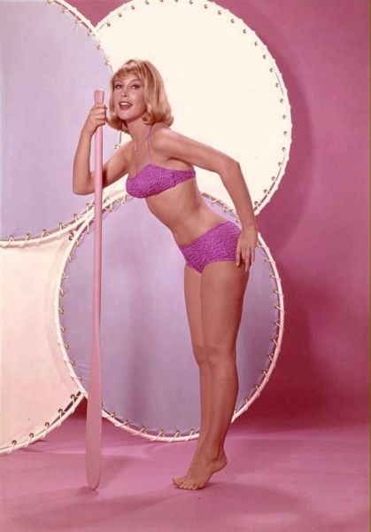 barbara eden recent picture