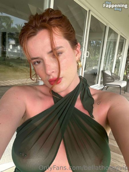 bella thorne super fake