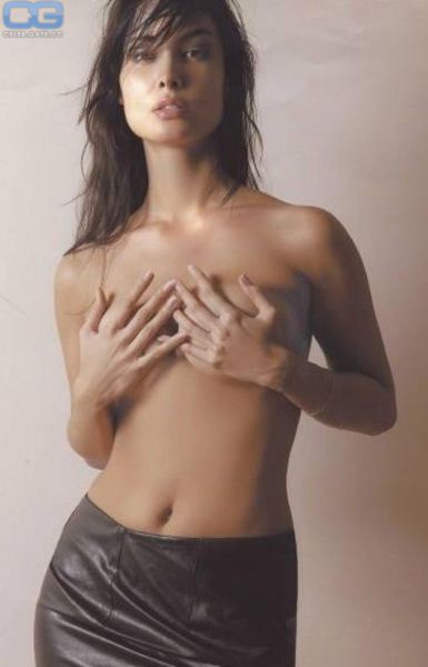 berenice marlohe face